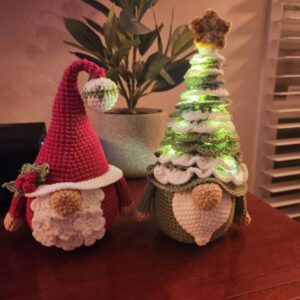 Christmas Gnome Crochet Pattern – Santa & Tree Gnome Amigurumi (PDF) photo review